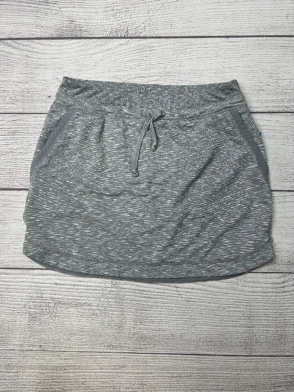 Grey Athletic Skirt Skort Athleta, Size M