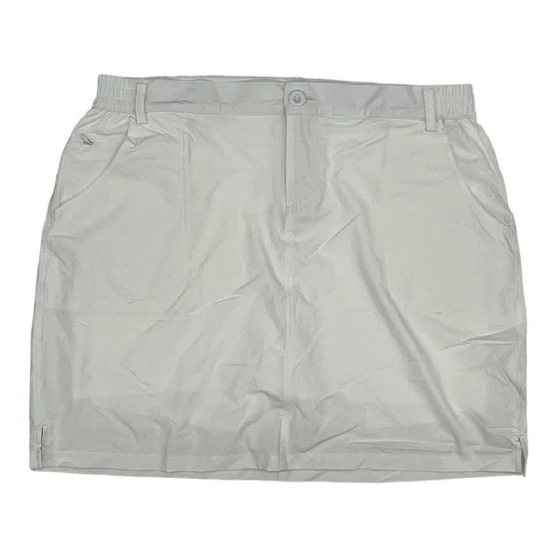 CREAM ATHLETIC SKIRT by CLOTHES MENTOR Size:XL