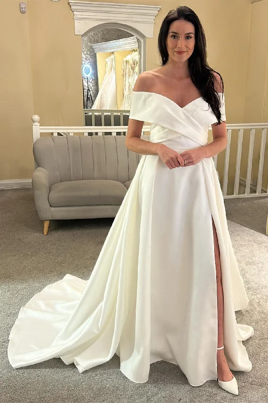 White Off-the-Shoulder Long Bridal Gown with Slit